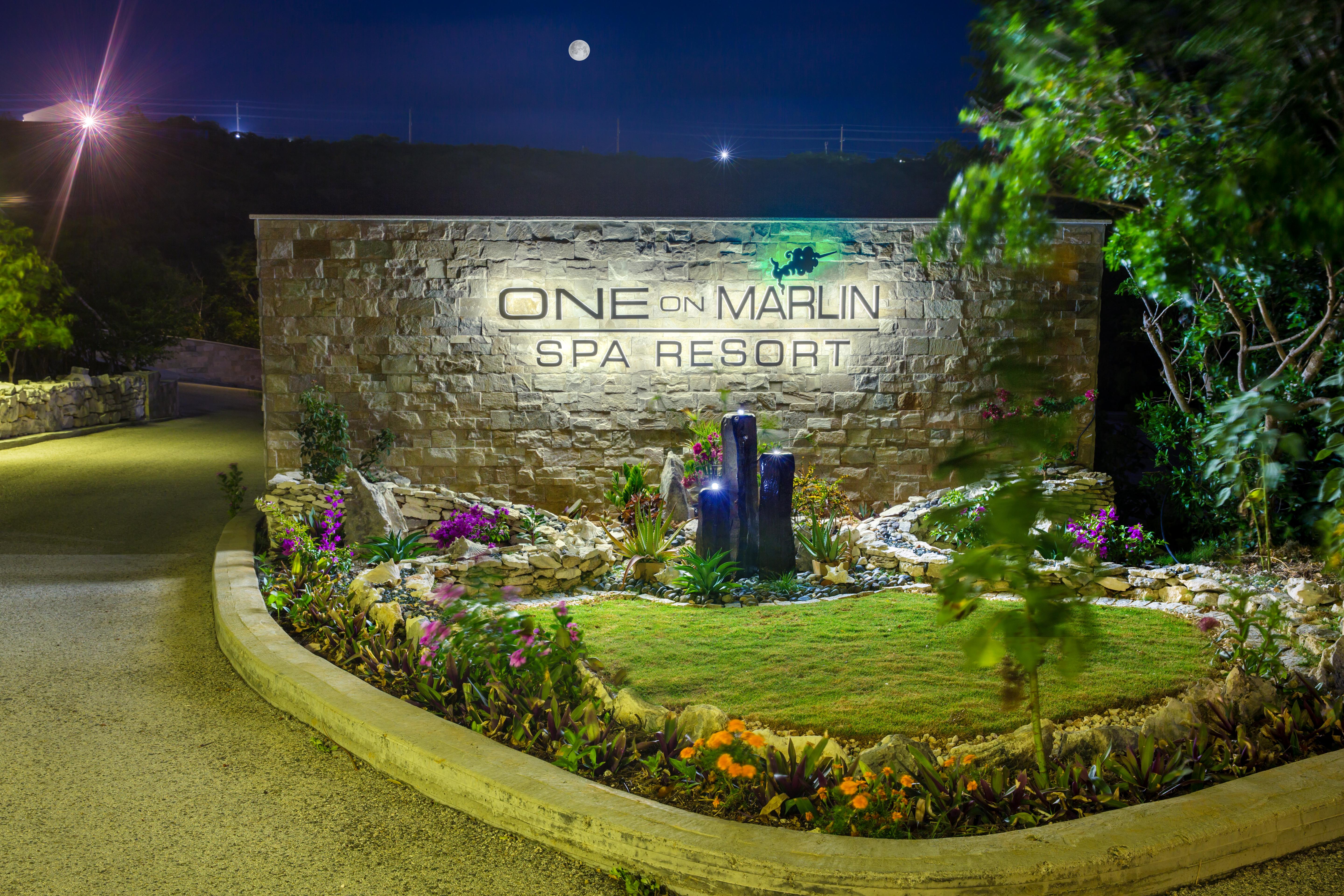 One On Marlin Resort (Adults Only) Turtle Cove Zewnętrze zdjęcie